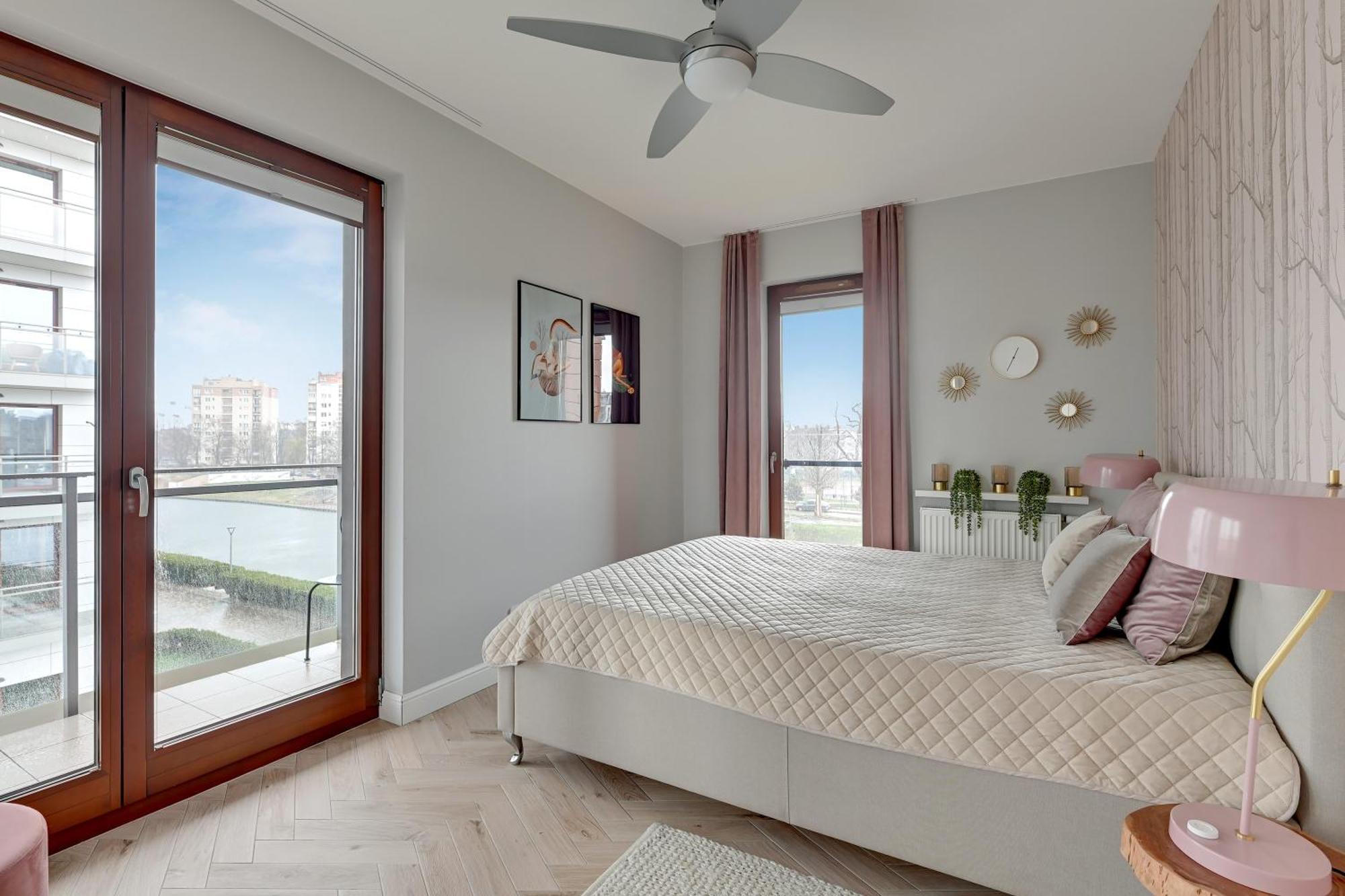 Staywin Riverfront Lofts Gdansk Exterior photo